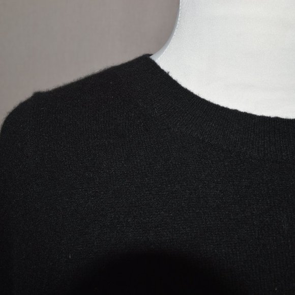 J. Crew 100% Cashmere black crew neck sweater - Picture 6 of 7